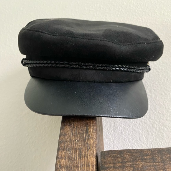 Black Faux Suede Conductor Style Hat - Picture 2 of 3